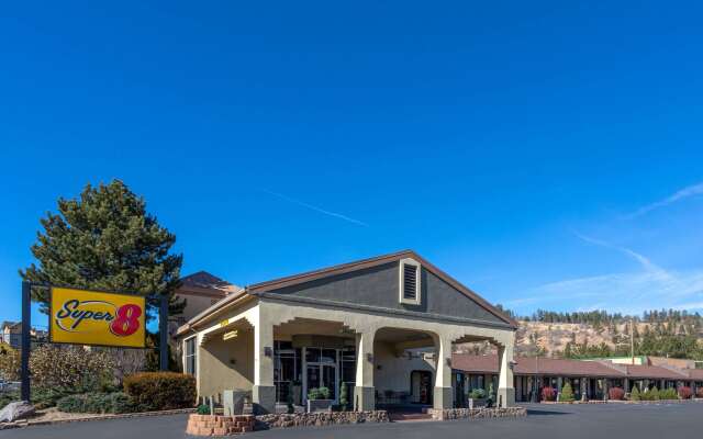 Super 8 by Wyndham Conference Center NAU/Downtown