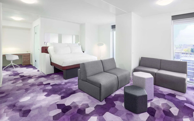 YOTEL Amsterdam