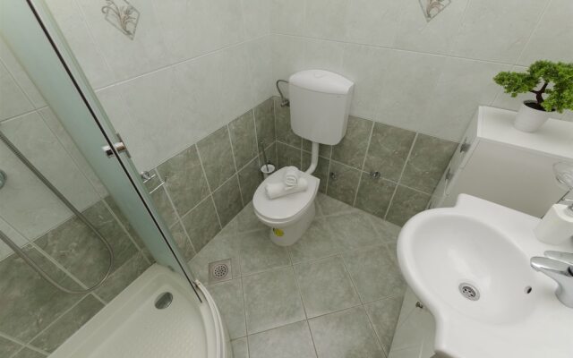 Apartments Srecko