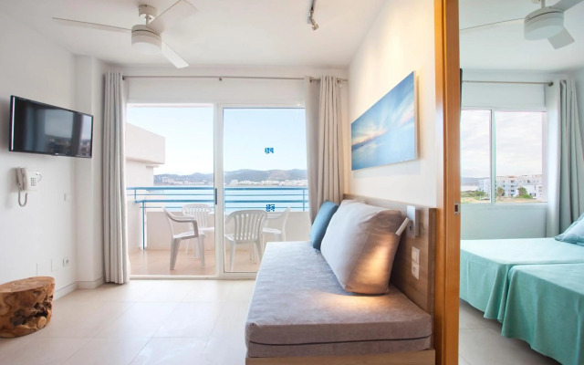 Playa Bella Beach Apartments
