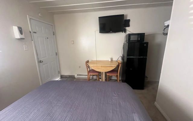 Grand Central Motel