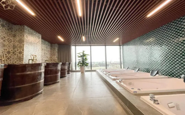 Cua Dong Luxury Hotel