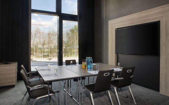Holiday Inn Frankfurt Airport by IHG