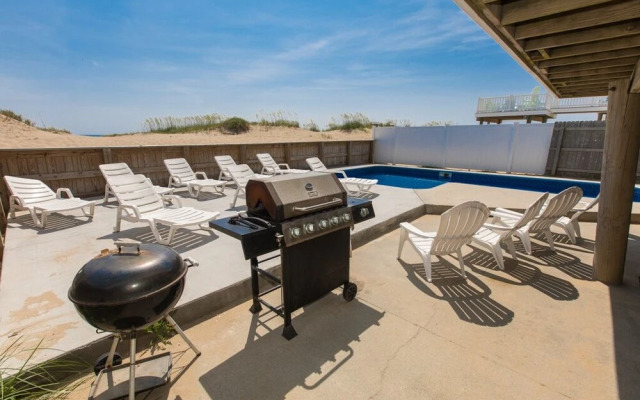 Coastal View V - 8 Br Home