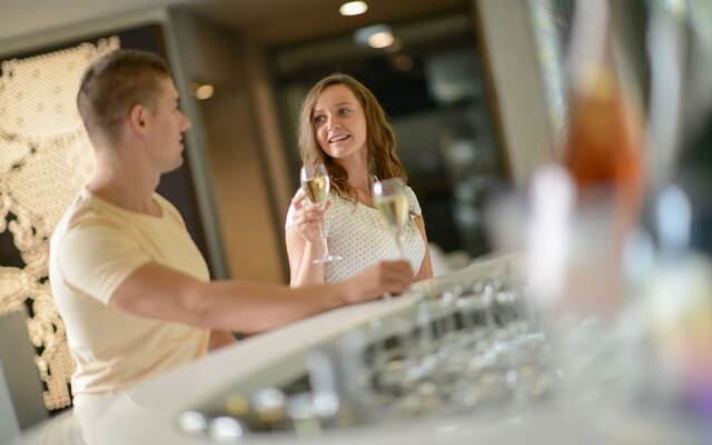 Aura Hotel - Adults Only