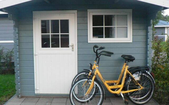Bungalow Aquila ( Nudists Only and Only for Leisure)