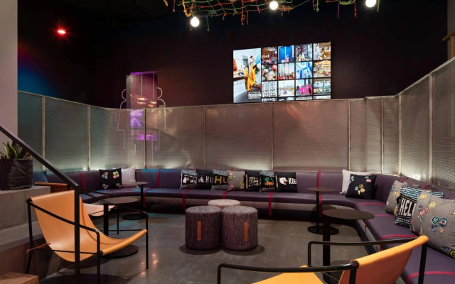 Moxy Portland Downtown