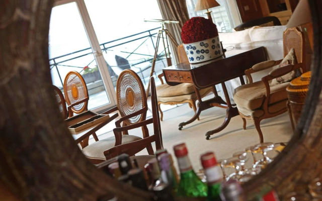 As Janelas Verdes Inn, a Lisbon Heritage Collection