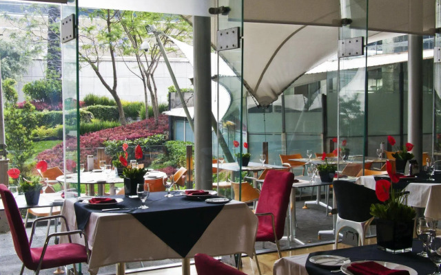 DoubleTree by Hilton Hotel Mexico City Santa Fe