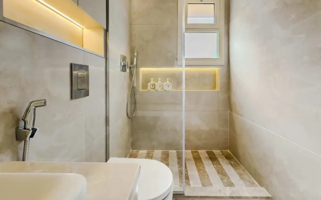Imperial & Inviting 3bdr Duplex w/ Roof @new Cairo