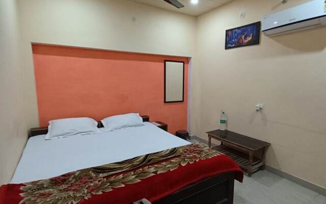 Shri Balaji Guest House Varanasi