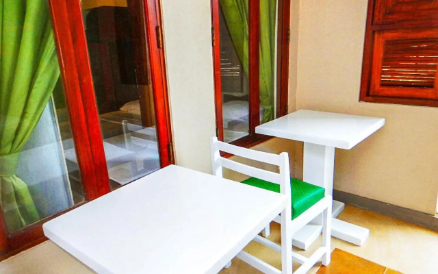 Youth Fame Shared accommadation Managed By Insight Ahangama