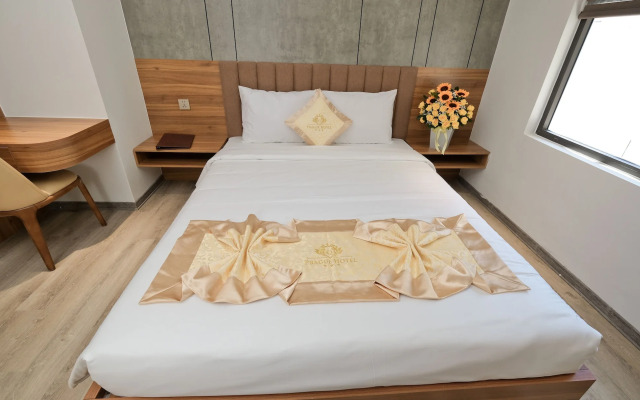 Prague Nha Trang Hotel