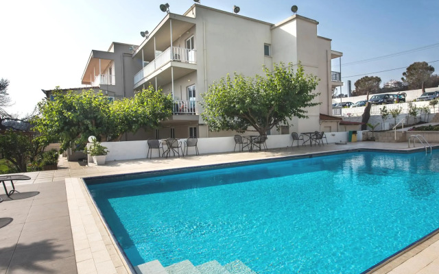 Myrto Hotel