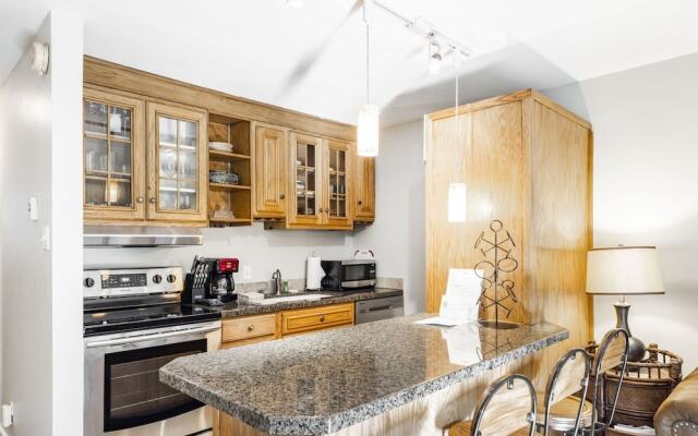 Park Avenue 1 Bedroom Condominiums