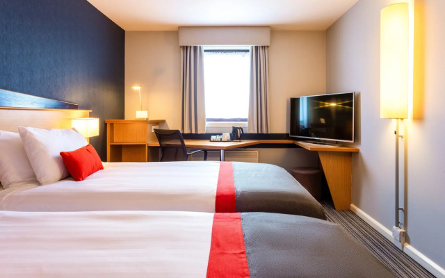 Holiday Inn Express Perth by IHG