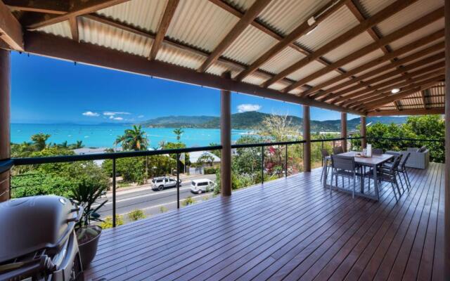 49 On Airlie - Airlie Beach
