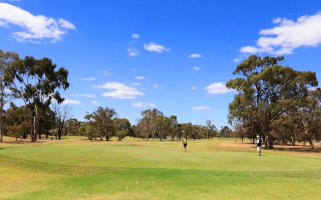 Moama Central Motel