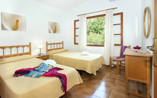 Villa - 3 Bedrooms with Pool - 108774