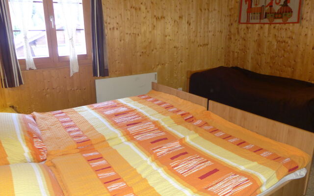 Chalet Coquelicot