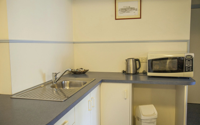 Cherry Lane Apartments