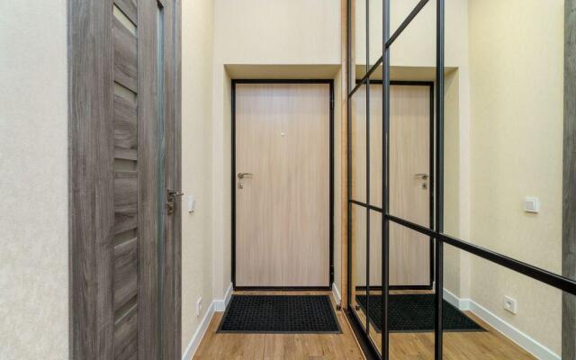 Good night (Гуд найт) на бульваре Николая Гумилёва