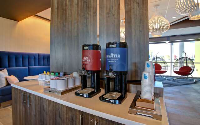 Tru By Hilton Monroe