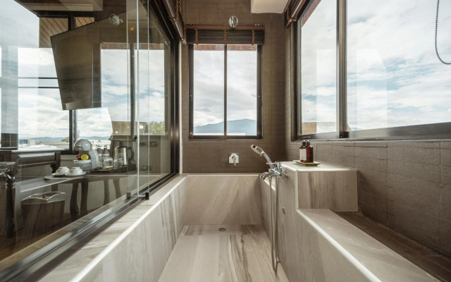 THEE Kashatharn by TH District