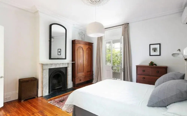 European Elegance in Darlinghurst