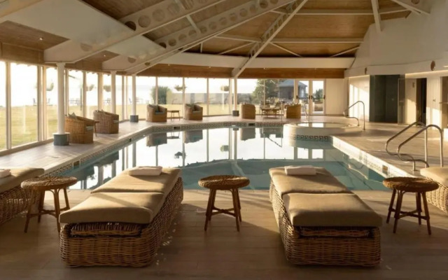 Golf View Hotel & Spa