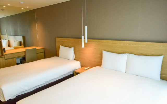 Saint Beach Hotel