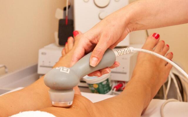 Saint George Hotel & Medical Spa