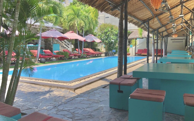 Mui Ne Hills Budget