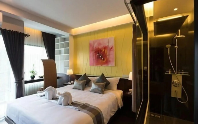 Vulcano Hotel Chiang Mai