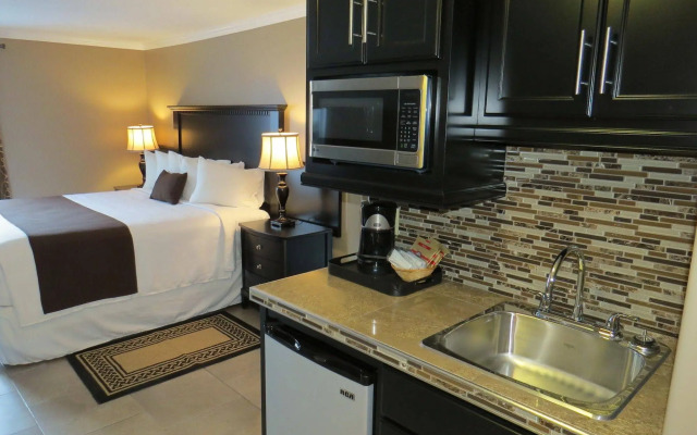Fundy Complex Dockside Suites