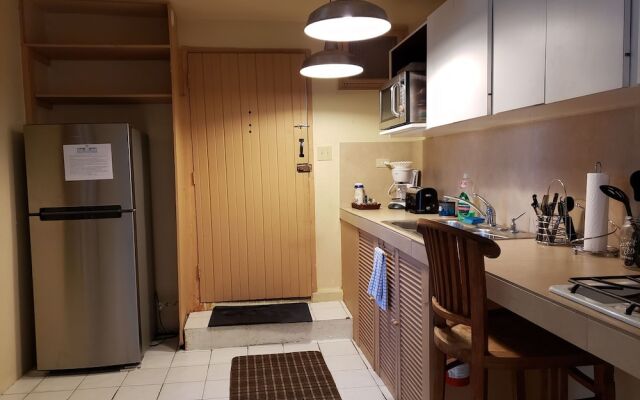 Little Indigo Apartments