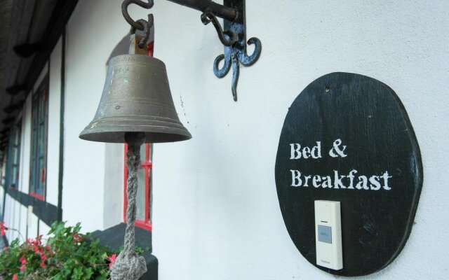 Bed & Breakfast Naboløs