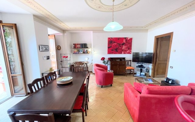 "spoleto Trendy - Central Apartment Surrounded by Shops"