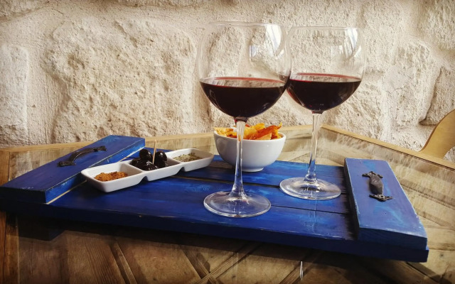 Elaa Cave Hotel