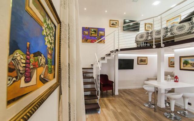 Solimena Art House
