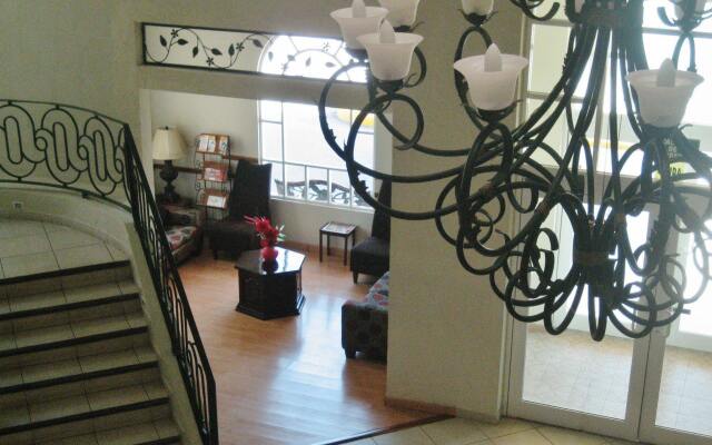 Отель Bazarell Inn