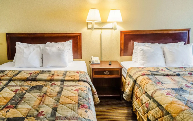 Motel 6 Cleveland, MS - Delta State University