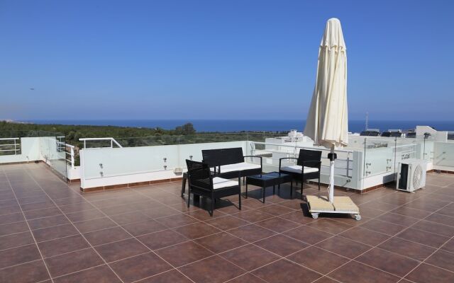 Sea View 2 Bedroom Penthouse