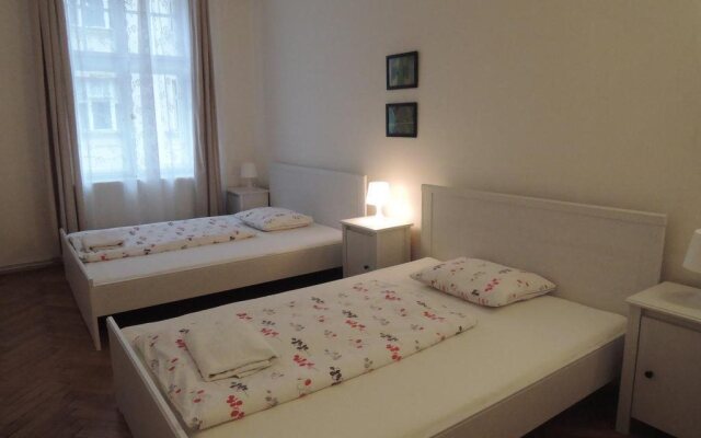 Eliska Old Town Apartments