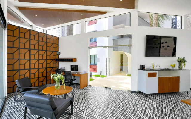 Seven Boutique Apartments Cancún