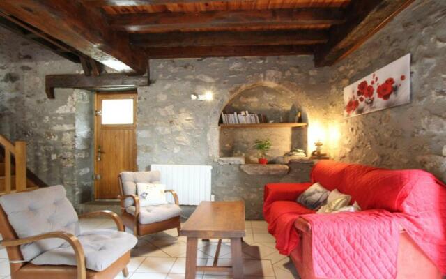 Gîte Cette-Eygun, 5 pièces, 10 personnes - FR-1-384-753