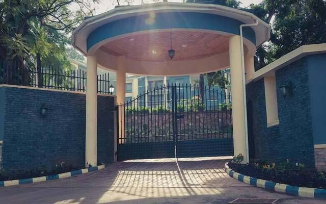Mayflower Serviced Apartments