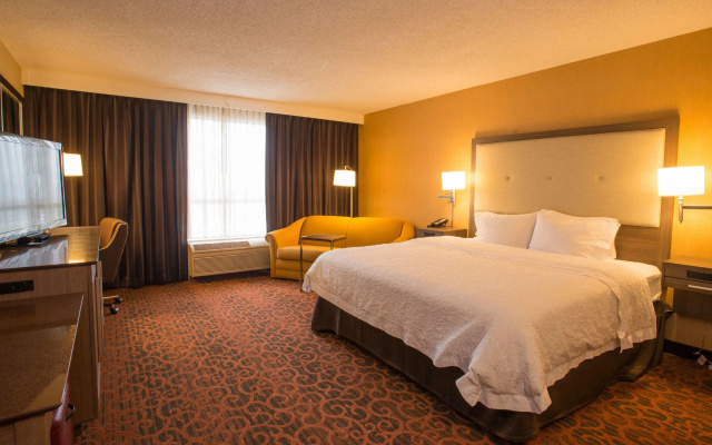 Hampton Inn by Hilton Toronto-Mississauga West