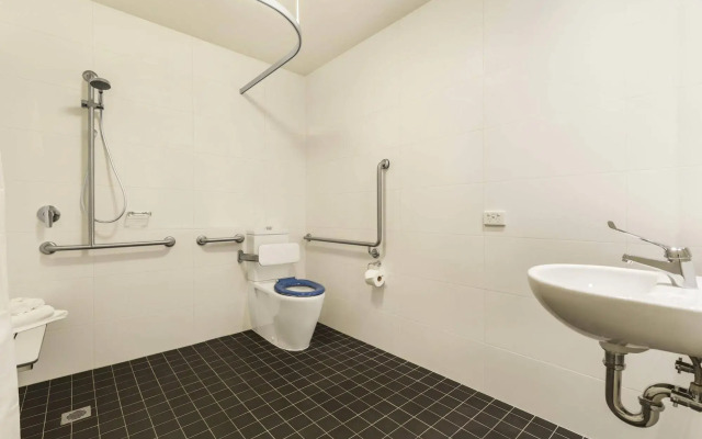 Quest Melbourne Airport