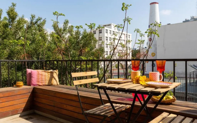 2 Bedroom Frishman Beach